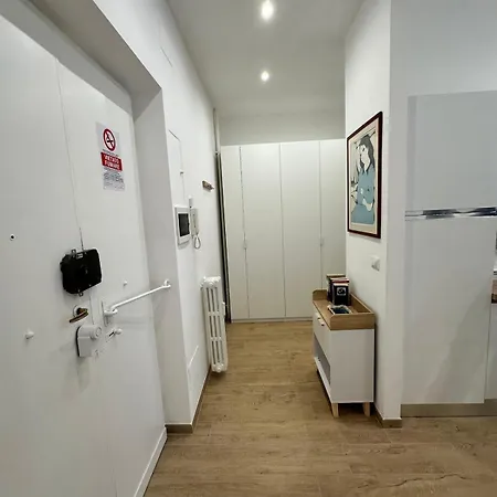 Charming House Tuscolana - Апартаменты Рим